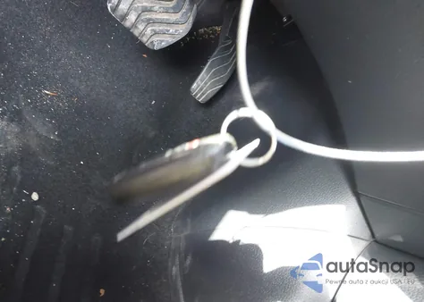 2016 Nissan Rogue Sv z USA, uszkodzony, nr VIN KNMAT2MT1GP616030